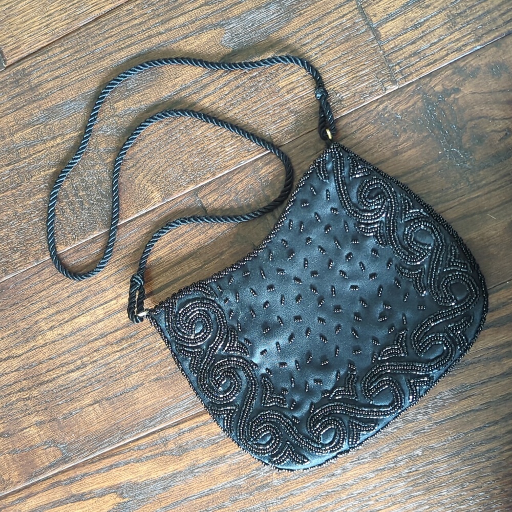 Vintage Formal Black Satin Hand Beaded Mini Purse Made in Hong Kong by Wolberg - Picture 3 of 15